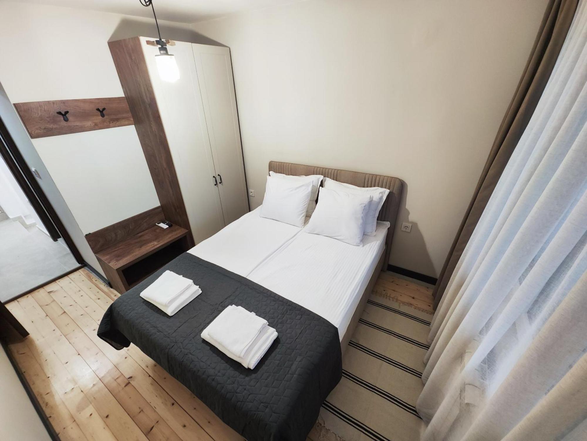 Guest House Lazara ヴェリコ・タルノヴォ エクステリア 写真