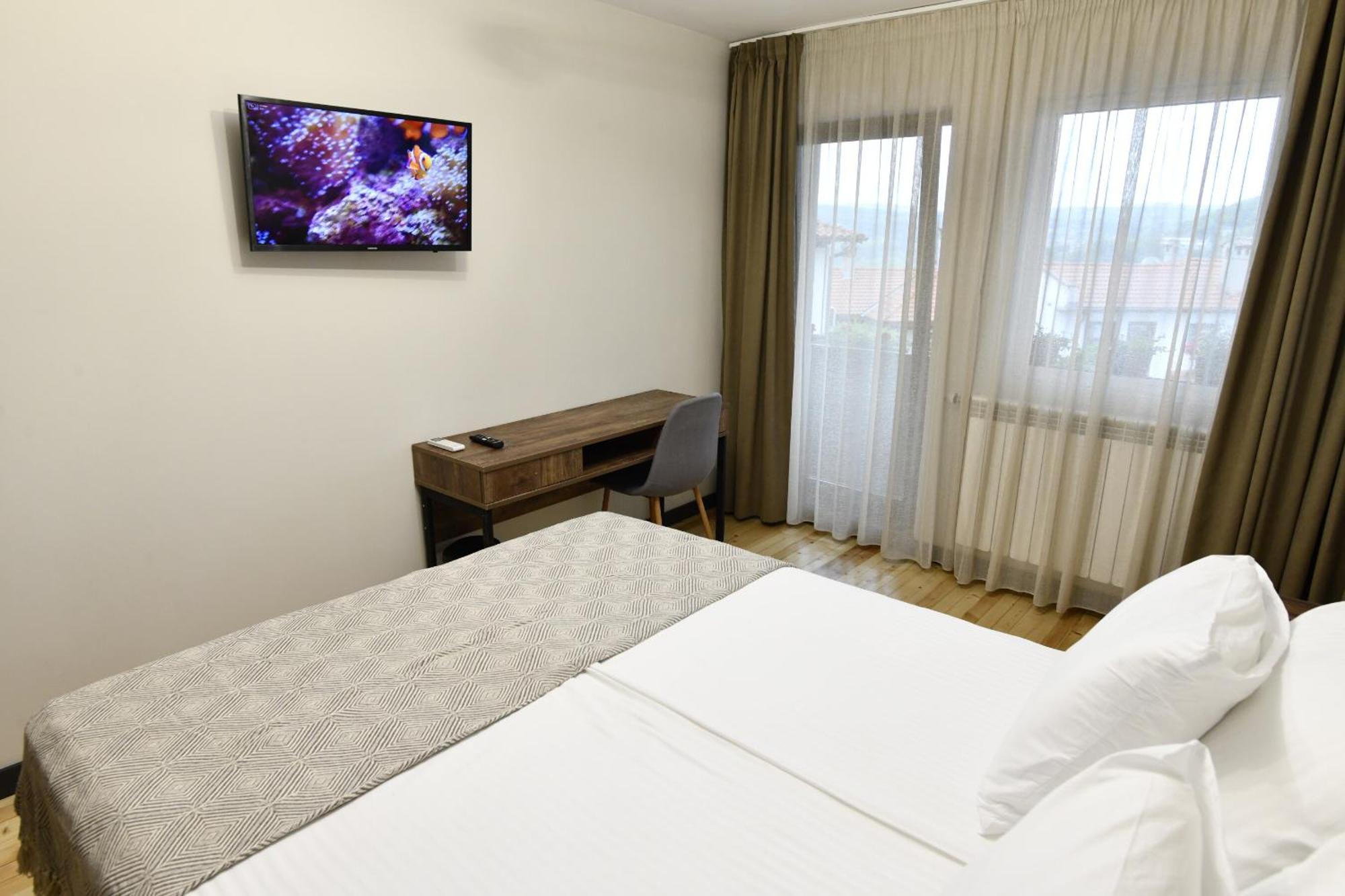 Guest House Lazara ヴェリコ・タルノヴォ エクステリア 写真
