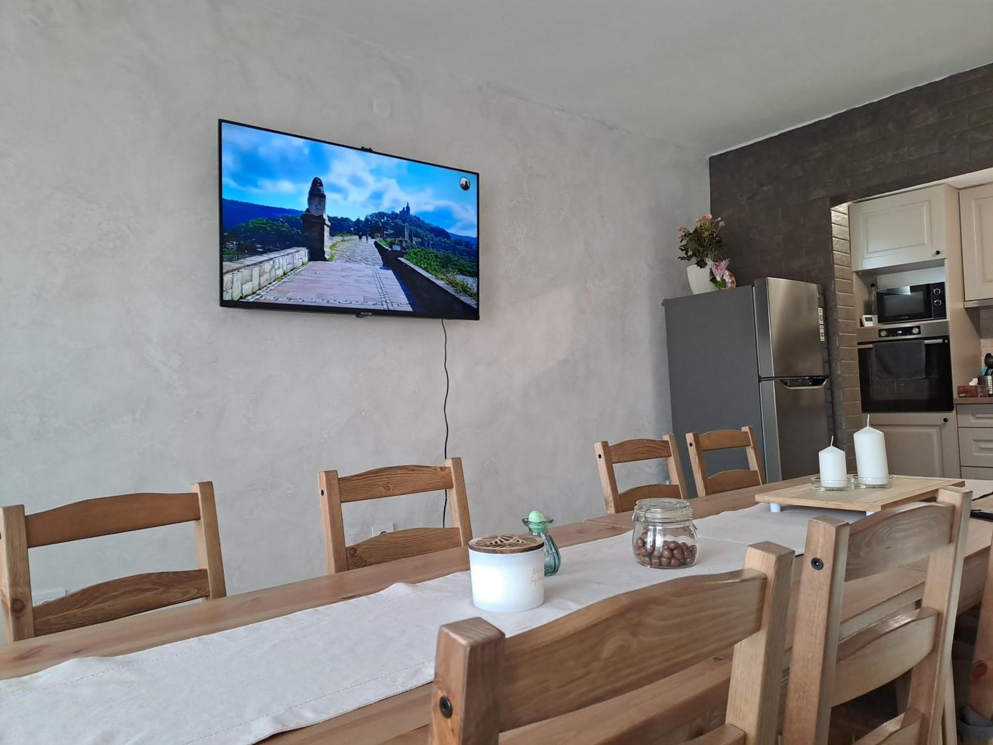 Guest House Lazara ヴェリコ・タルノヴォ エクステリア 写真